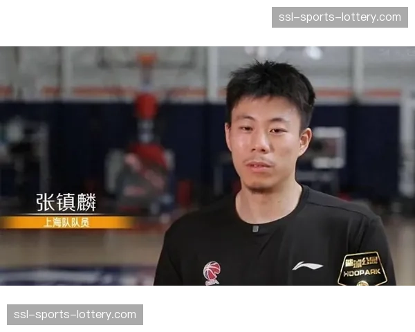 【2026年4月CBA联赛·赛中·聚焦关键瞬间：张镇麟完成压哨补篮绝杀，沈阳主场陷入沸腾